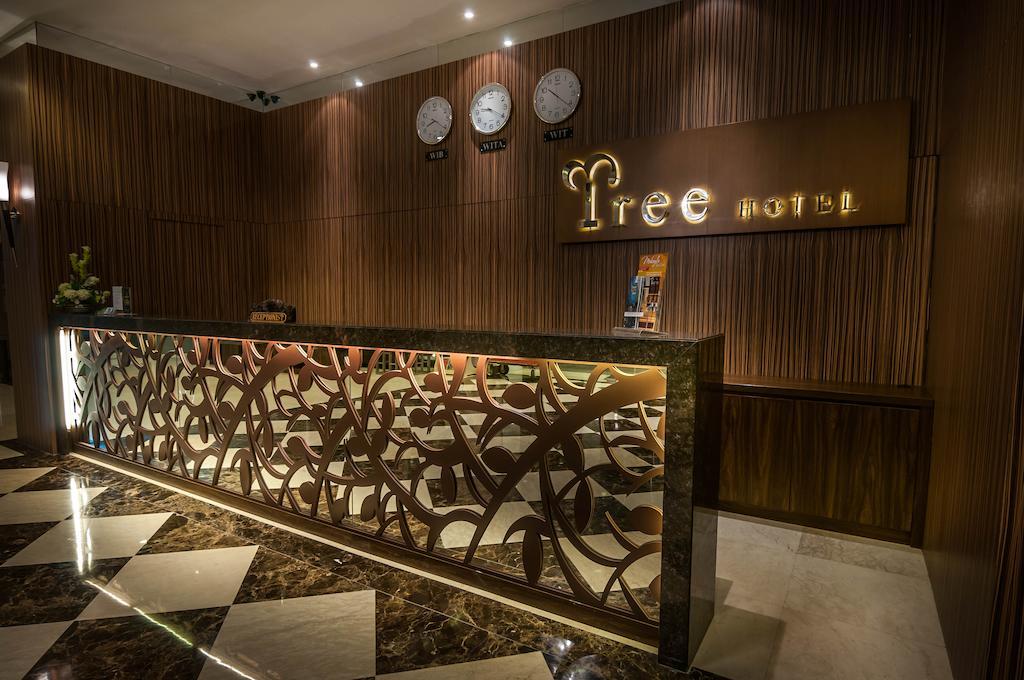 Tree Hotel Makassar Esterno foto